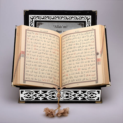 Kadife Kutulu Kur'an-ı Kerim (Siyah, Gümüş Süsleme)